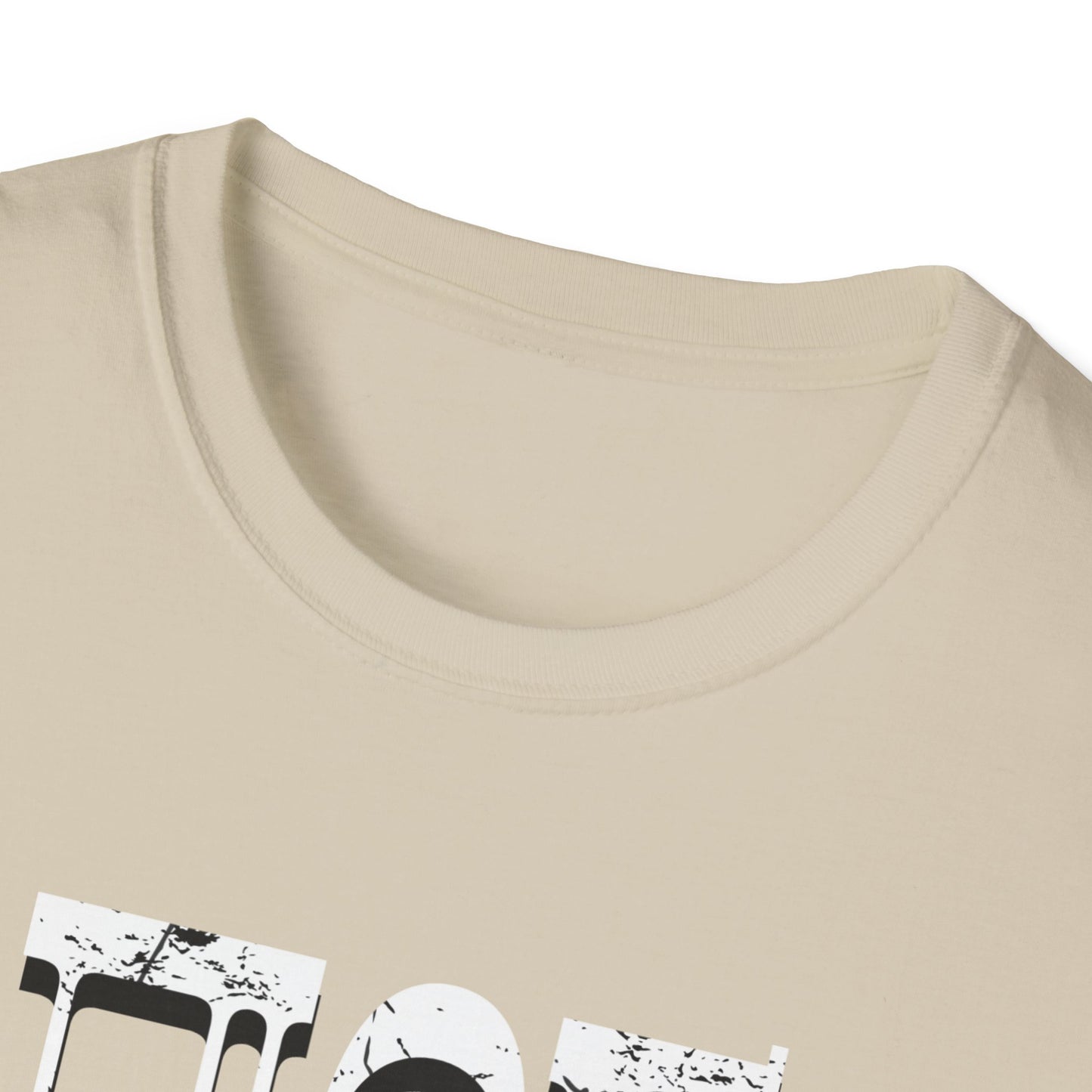 'Любовь' (Love) Design - Unisex Softstyle T-Shirt